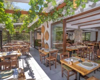Makris Restaurant