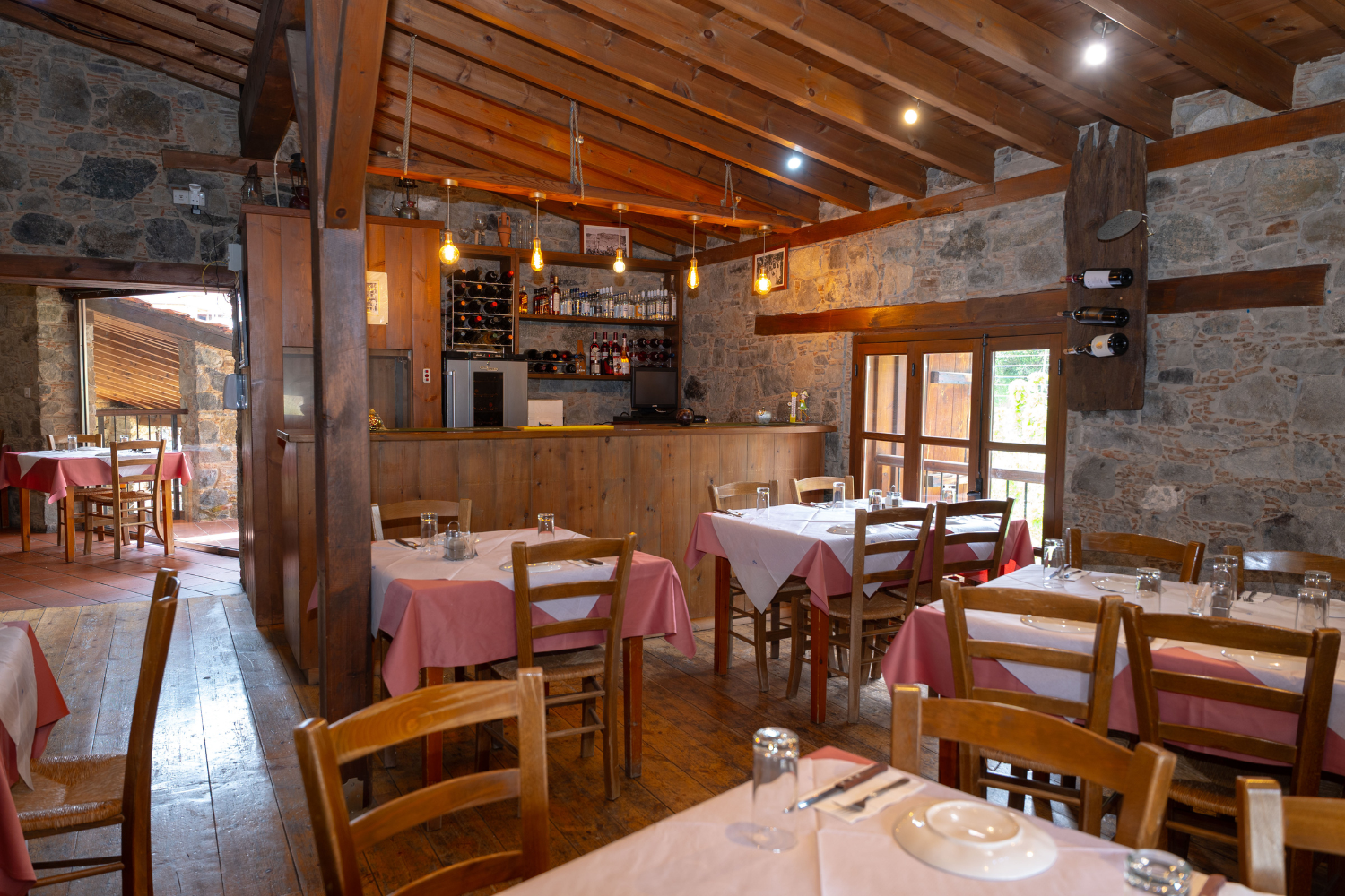 Kyperia Tavern & Resto Bar